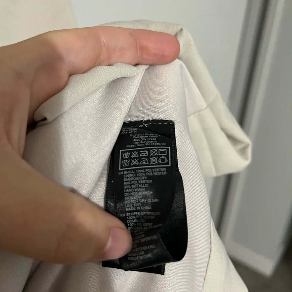 Love 21 Light Grey Short Length‎ Dress Beading Low Back Size Large - Picture 4 of 4